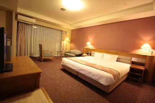 Sendai Hills Hotel - Housity