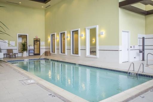Marriott Louisville East - Housity
