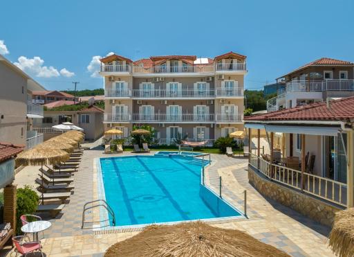 Amoudi Studios Apartments Hotel - Housity