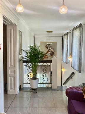 Boutique Hotel Deluxe - Housity