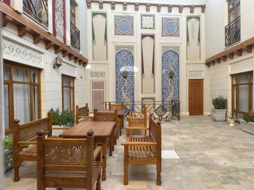 Antique hotel Imran - Housity