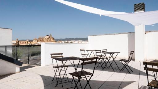 Apartamento La Calahorra - Housity