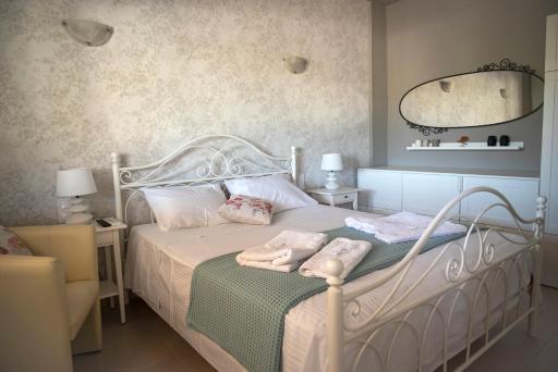 Merastri Cretan Home - Housity