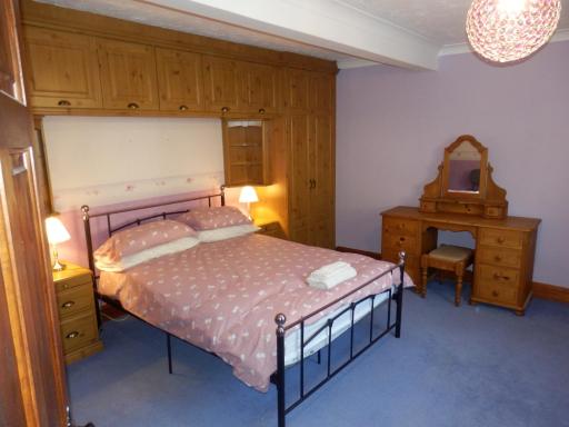 Large Room in Biggin Hill - Housity