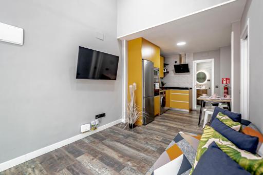 Luminoso cerca 4 Caminos- Apartamento REINA VICTORIA - Housity