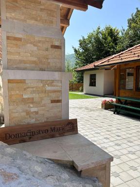 Domaćinstvo Marić - Housity