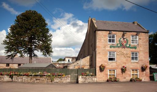 The Craster Arms Hotel in Beadnell - Housity