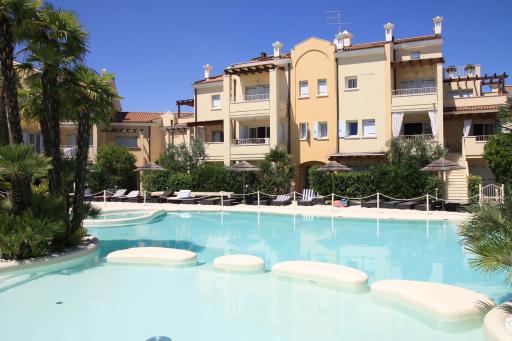 Residence Mediterranee Family Apartments - Housity