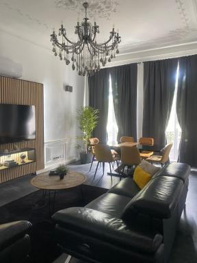 LuxuryHome - Housity