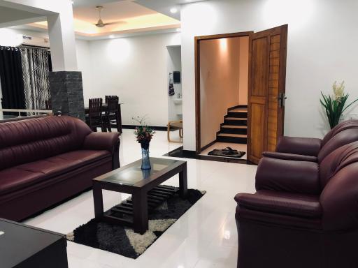 Garuda Suites - Housity