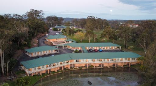 Golf Club Motor Inn Wingham - Housity