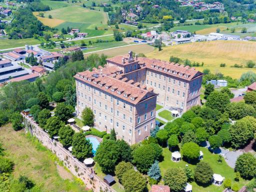 Montaldo Castle & Resort - Housity