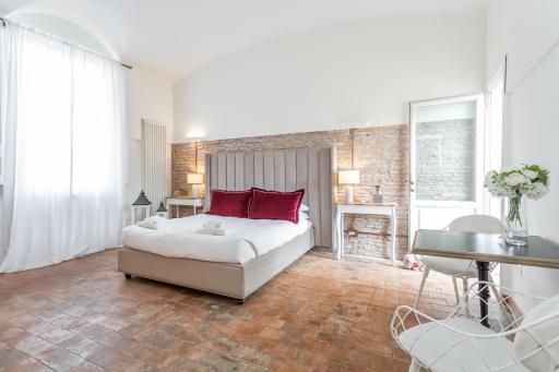 Roma Maxima: Amazing view of the Roman Forum - Housity