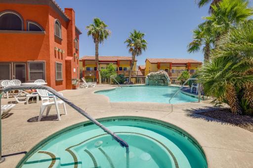Mesquite Condo with Community Pool and Hot Tub! - Housity