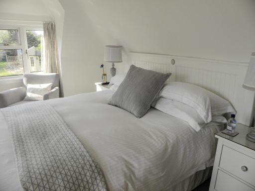 Twiga House Bed and Breakfast - Housity