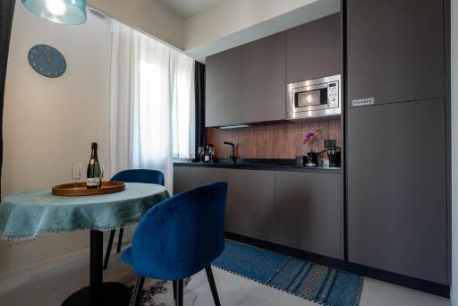 Officine Cavour - Appartamenti la Quercia - Housity