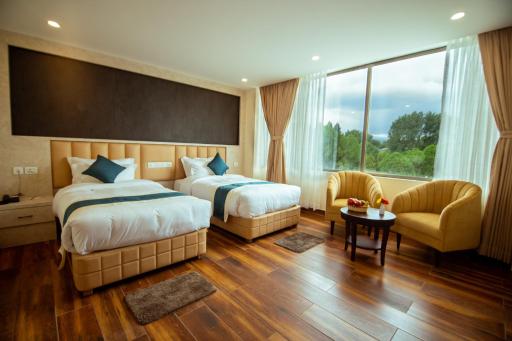 Hotel Black Diamond - Inside Airport - Housity