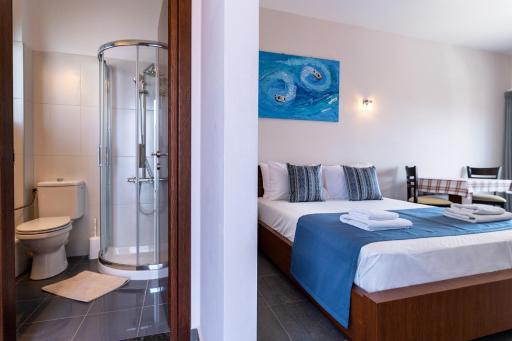 Beachfront Long Beach Resort - Housity