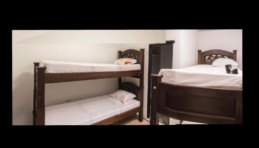 Hospedaje Villa Laura - Housity