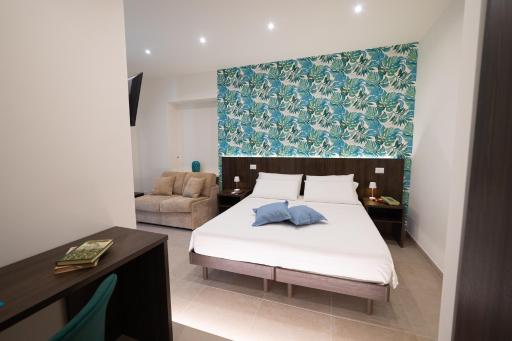 NUMISIA Guest House - Housity