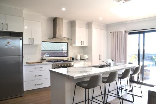 The Baltimore House - Family Getaway - Housity