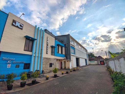 Jember City Hotel - Housity