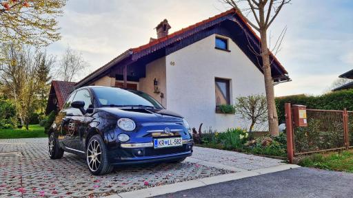 Aunty Rezika's house - Housity