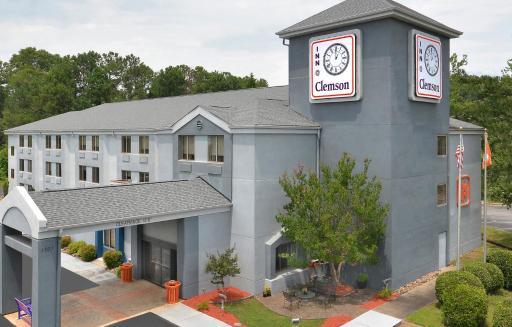 Inn at Clemson - Housity