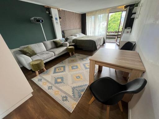 Jollie‘s - Housity