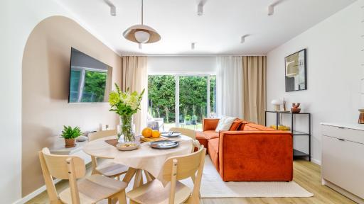 InTheMiddle - Housity
