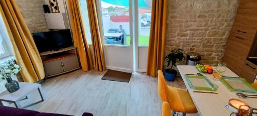 Le Cosyhome Michelais I Grand Parking & Netflix & Salon de Jardin - Housity