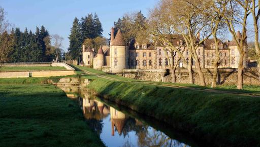 Château de La Rivière - Housity