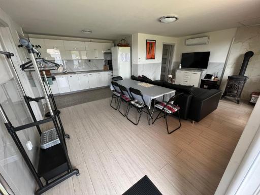 Johnys apartment - Housity