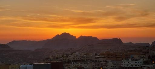 Petra Sunset Bed & Breakfast - Housity