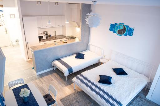 Studio Casian Onix Blue Mamaia Nord - Housity