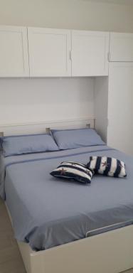 LAMBERTI Beach Apartment - 150 m from the sea - just renewed - WIFI - Housity