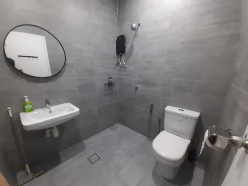 Cozzzy hut @ Riverine Diamond Kuching - Hizvo
