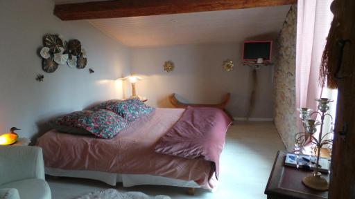 Chambre d'hôtes Le Paon Blanc - Housity
