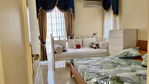 H1-Habitación sublime cama doble luminosa A/C WIFI - Housity