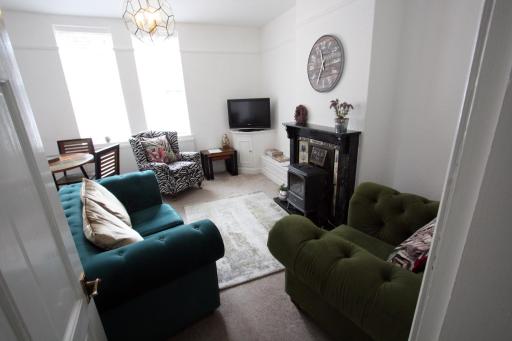 Lymm Village Apartment - Housity