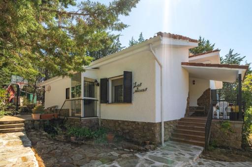 Casa Rural Los Olivos de Robledo de Chavela - Housity