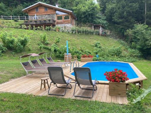 Cozy Nature House - Housity