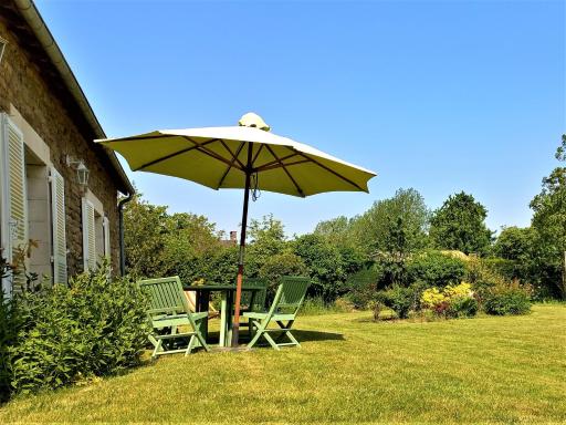 Le Presbytère de Vieuvy - Housity