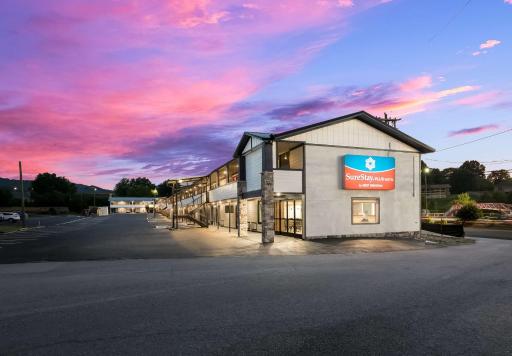 SureStay Plus by Best Western Pigeon Forge - Housity