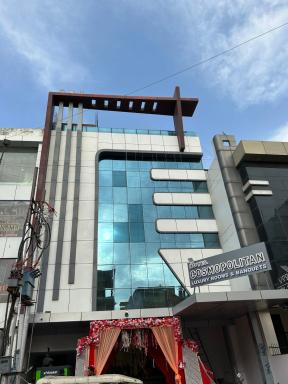 Hotel Cosmopolitan Rooms & Banquet - Hizvo