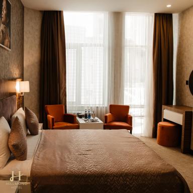 Hillmond Hotel - Housity