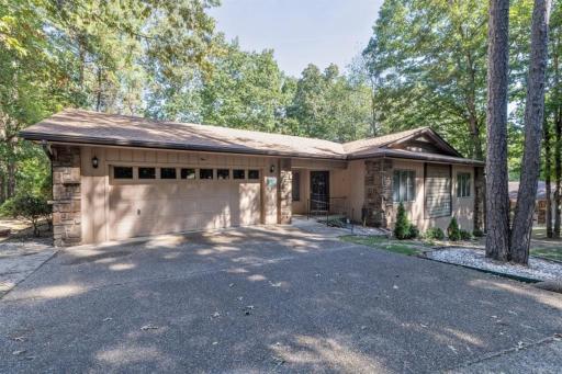 01001 - 1 Burladero Lane - Housity