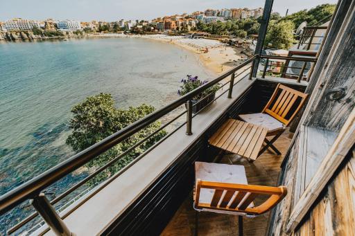 Miletia Suites - Housity