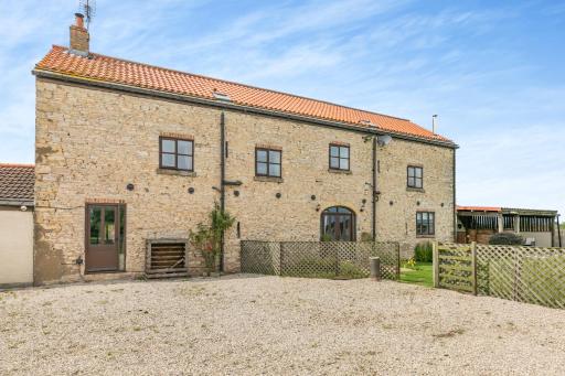Stubbs Grange Barn - Housity