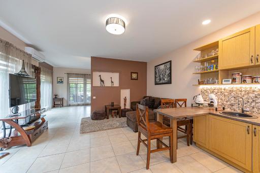 Calm and private apartment by Polo Apartments - Housity